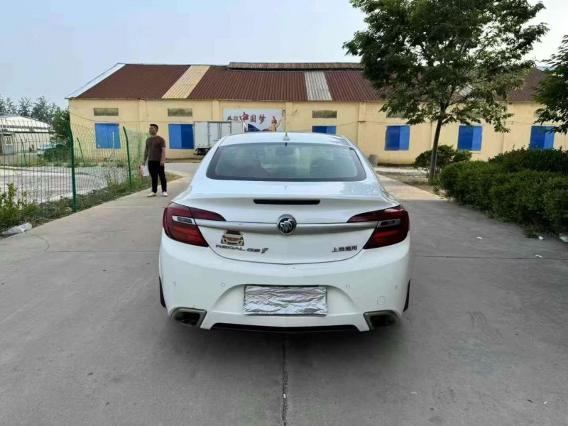 徐州14年别克君威3