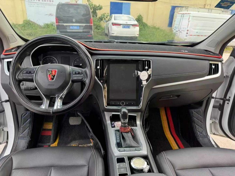 徐州20年荣威RX56