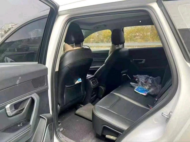 广州20年比亚迪宋5