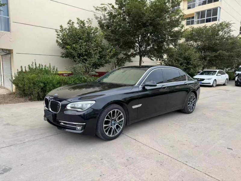 徐州14年宝马7系2