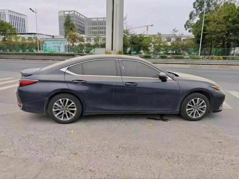 广州23年雷克萨斯ES3