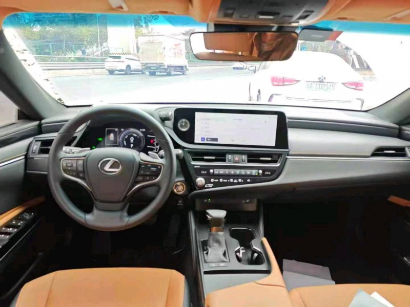 广州23年雷克萨斯ES4