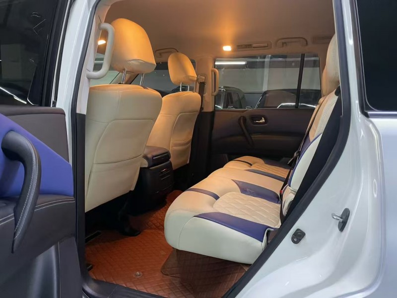 广州20年日产途乐4