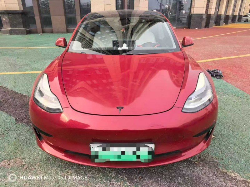 南昌21年特斯拉MODEL 31