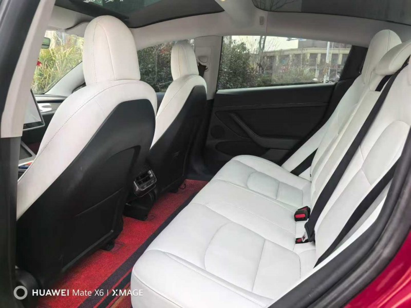 南昌21年特斯拉MODEL 35