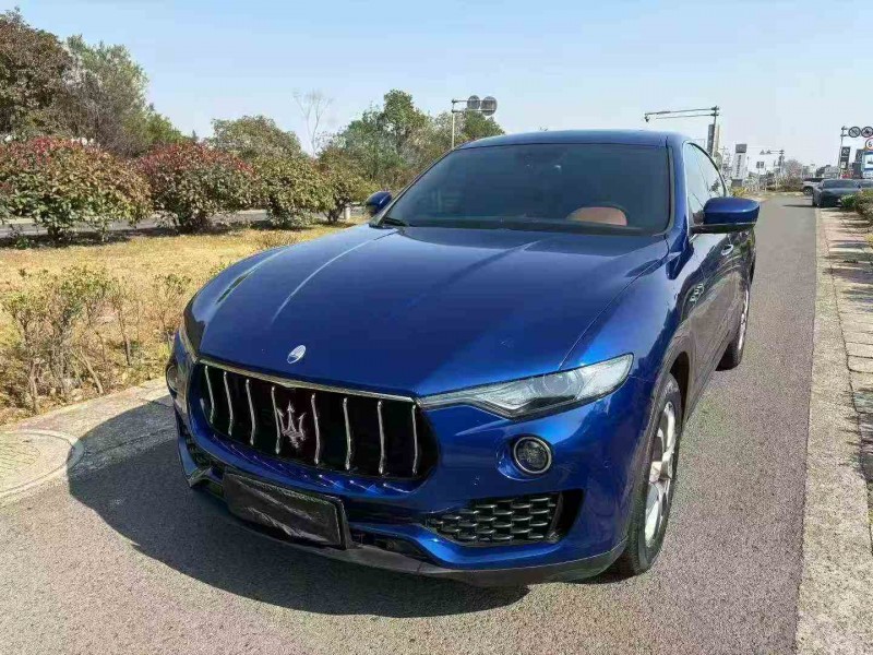 衢州21年玛莎拉蒂Levante2