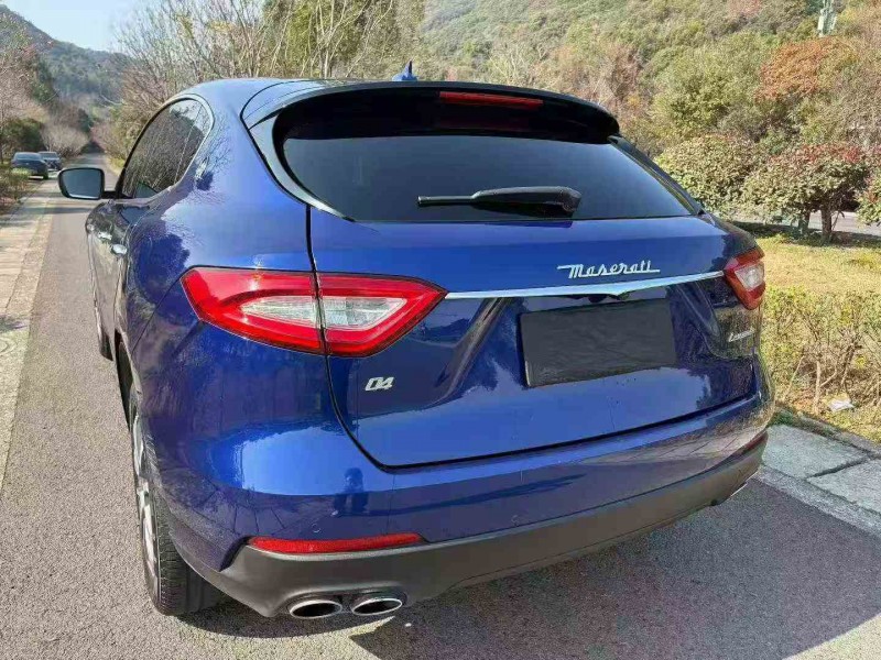 衢州21年玛莎拉蒂Levante7