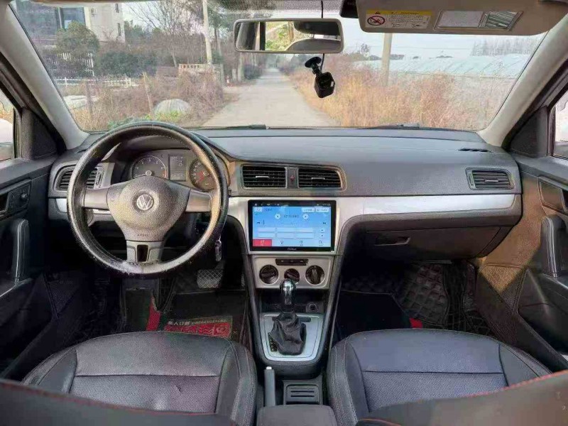 衢州17年大众朗逸4