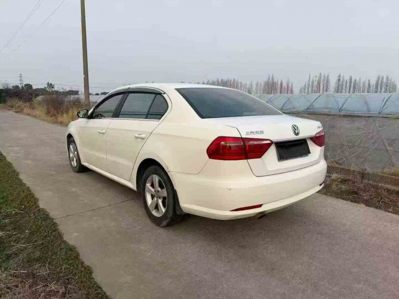 衢州17年大众朗逸7