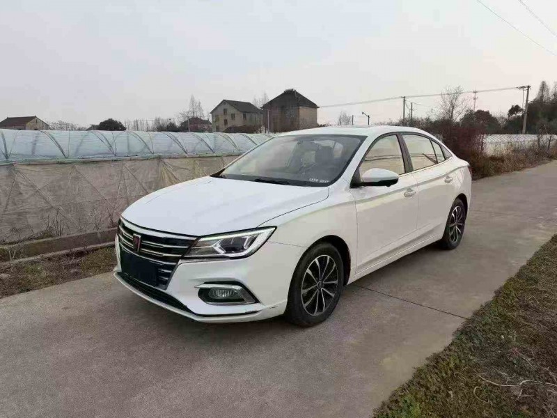 湖州20年荣威i52