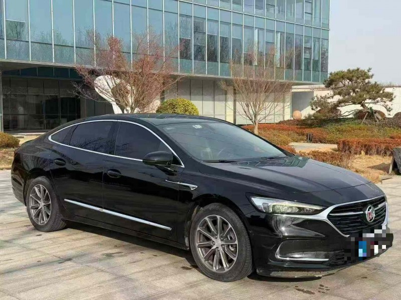 青岛21年别克君越3