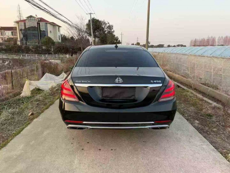 湖州17年奔驰迈巴赫S级9