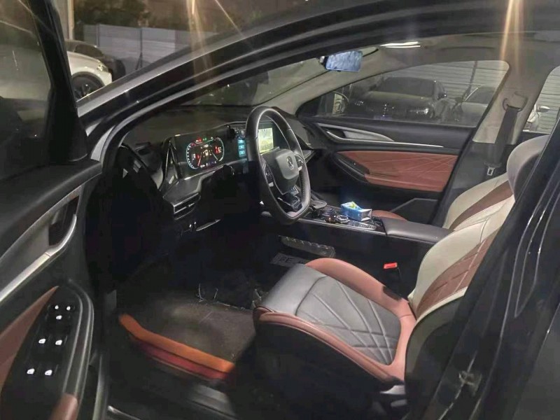 广州24年长安汽车逸动3