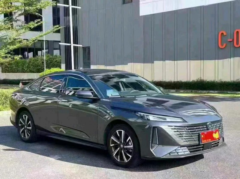 广州25年长安汽车逸动3