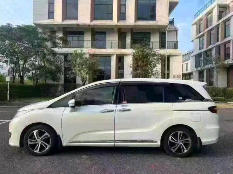 广州17年本田奥德赛4