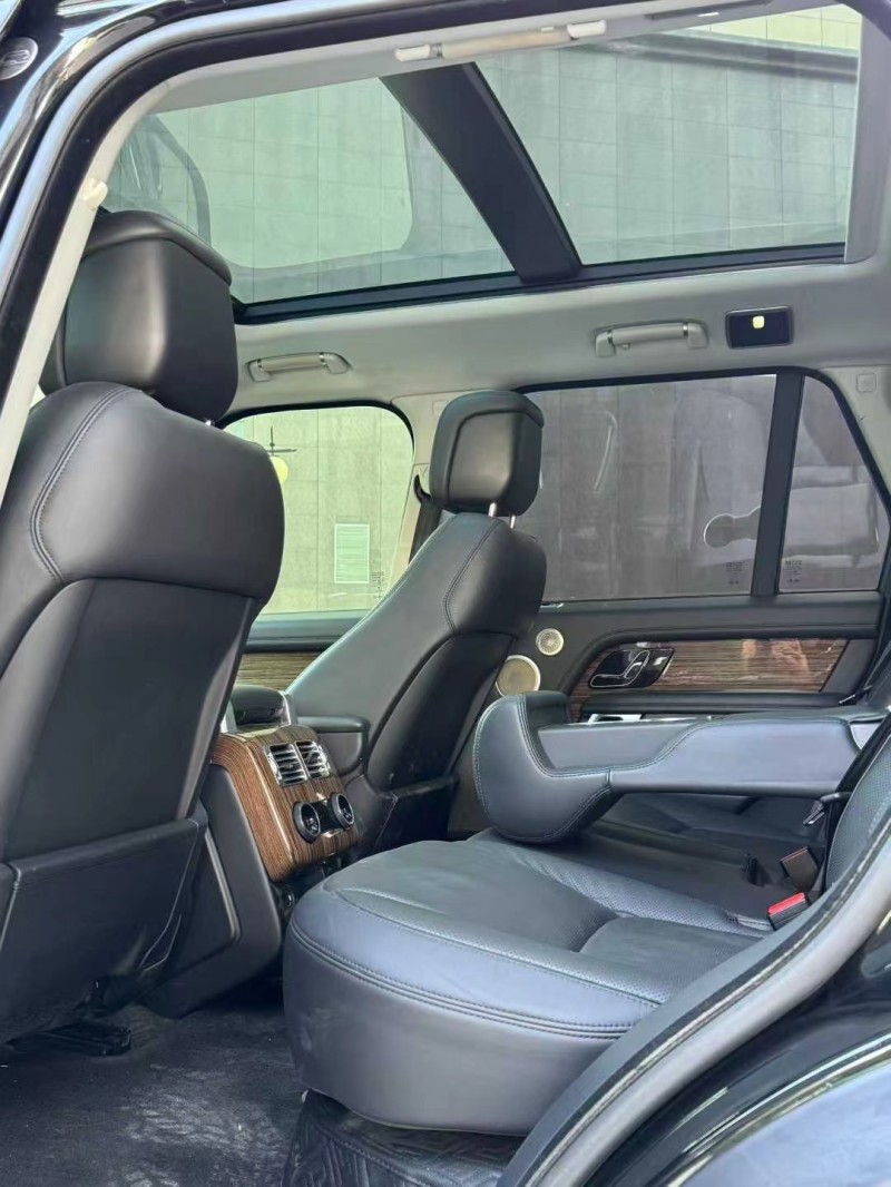 兰州18年路虎揽胜行政4