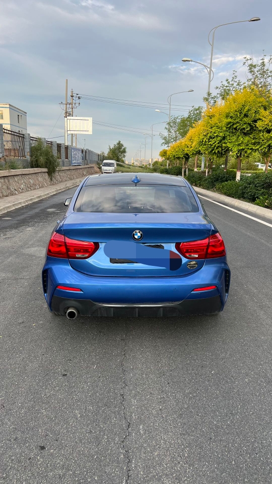 兰州19年宝马1系8