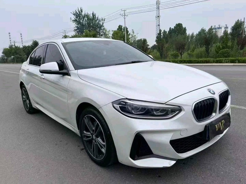滨州23年宝马1系2
