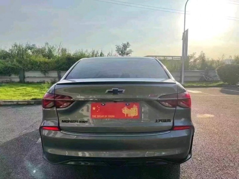 广州22年雪佛兰科鲁泽9