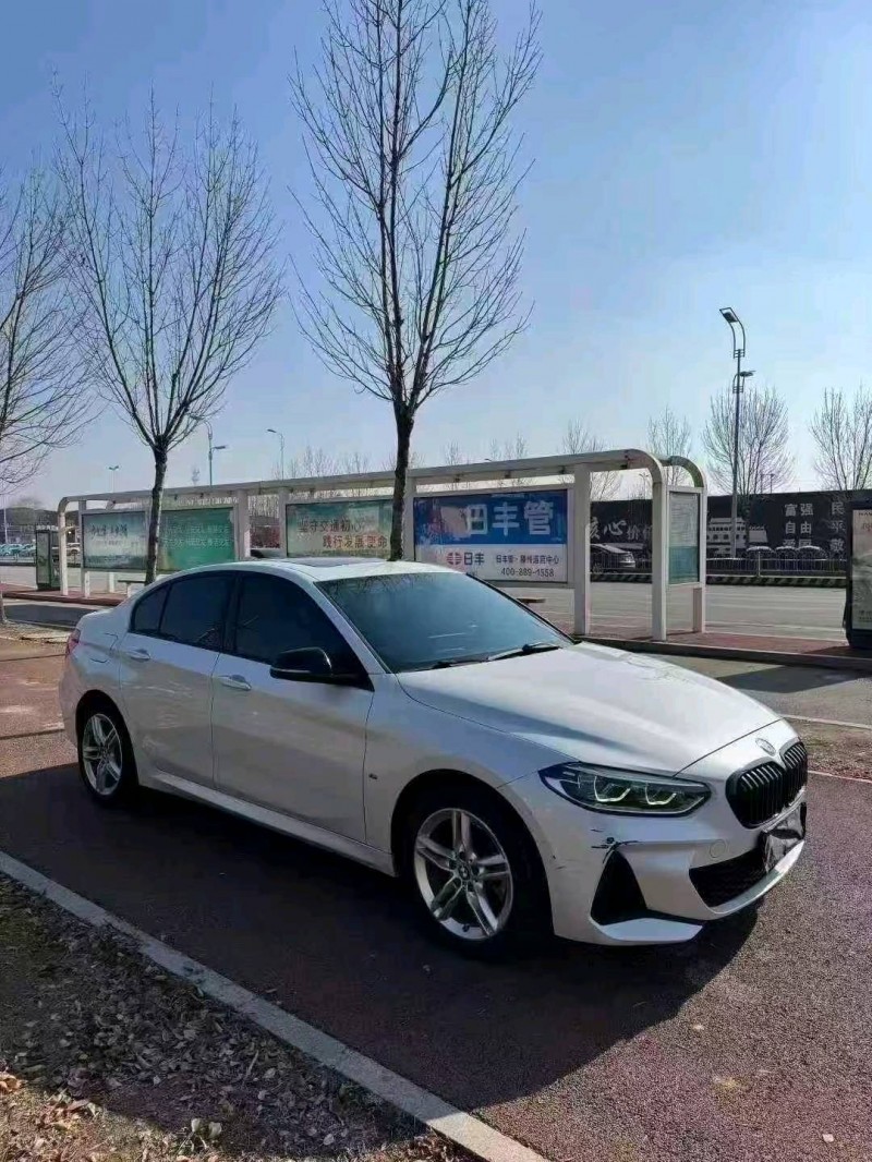 枣庄22年宝马1系2