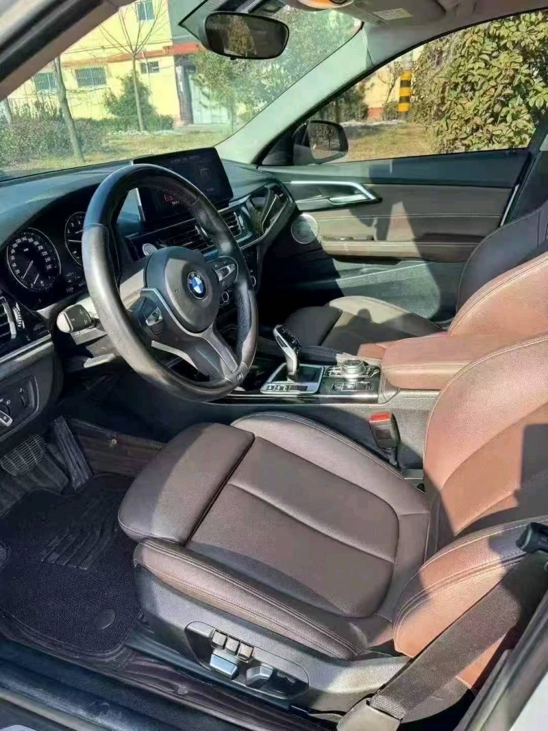 枣庄22年宝马1系8