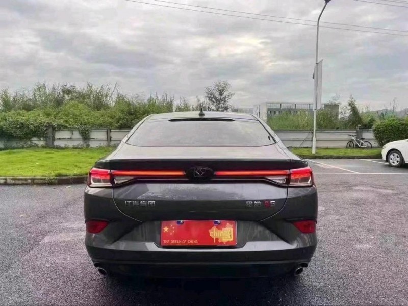 广州23年江淮思皓4