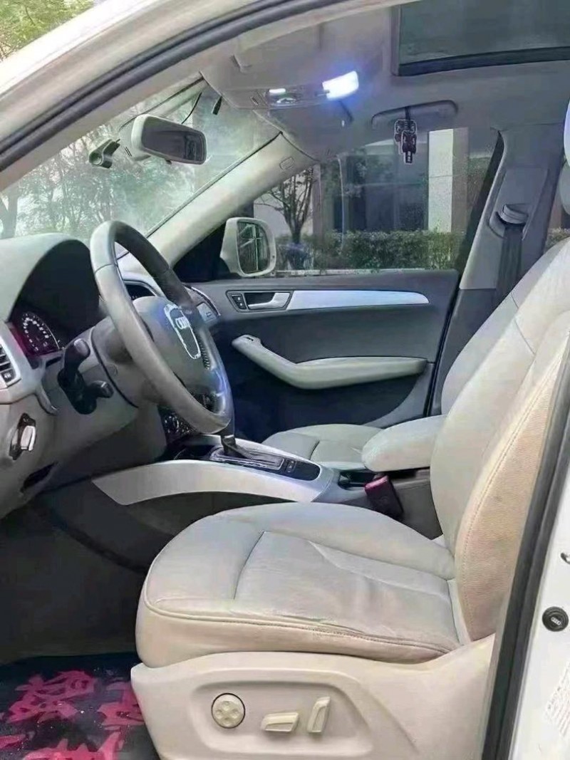 广州12年奥迪Q55