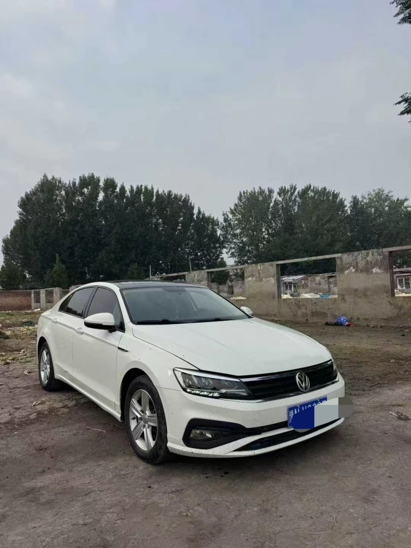 鹤壁20年大众凌渡2