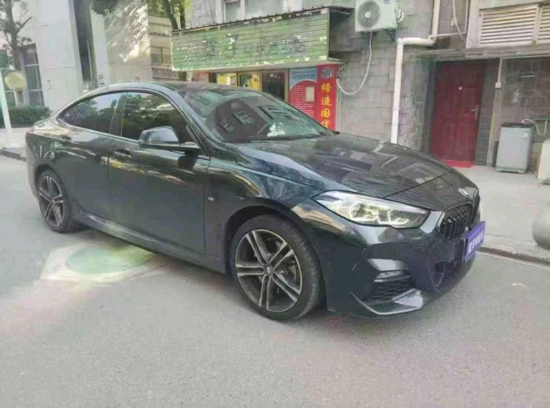 武汉23年宝马2系7