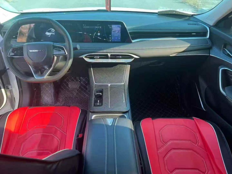 东营25年启辰大V6