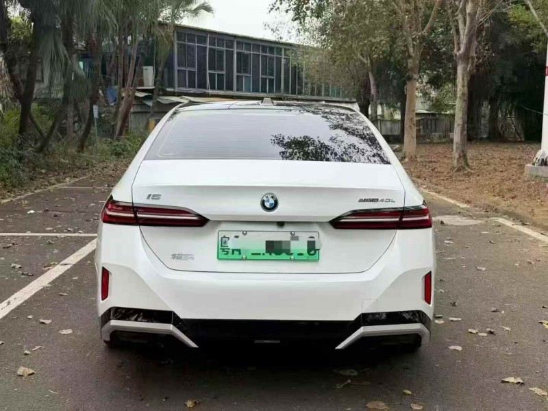 汕头25年宝马I59