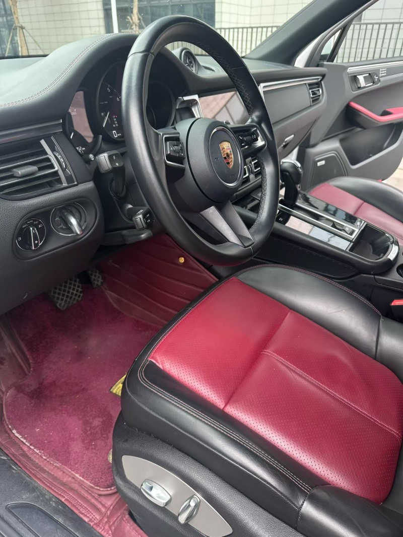 佛山22年保时捷Macan4