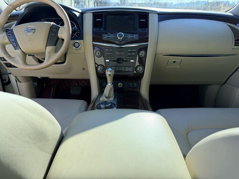 秦皇岛18年日产途乐9