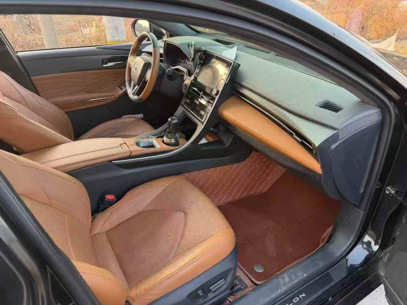 衢州22年丰田亚洲龙5