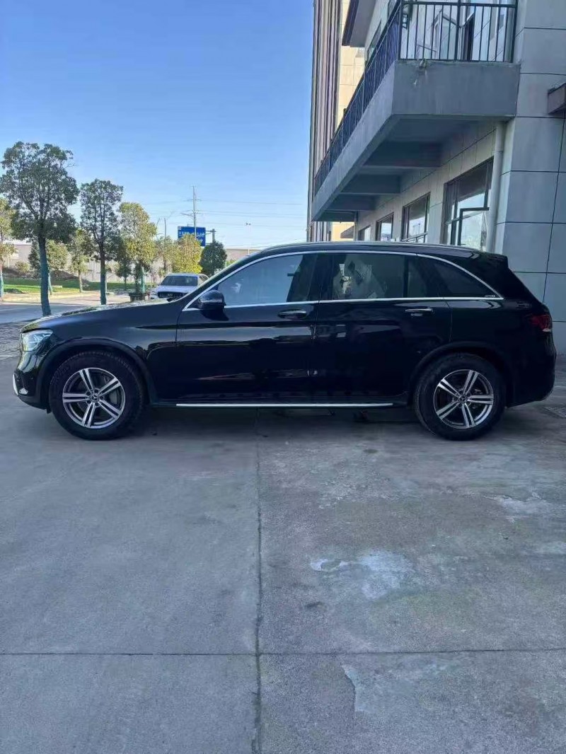 襄阳21年奔驰GLC5