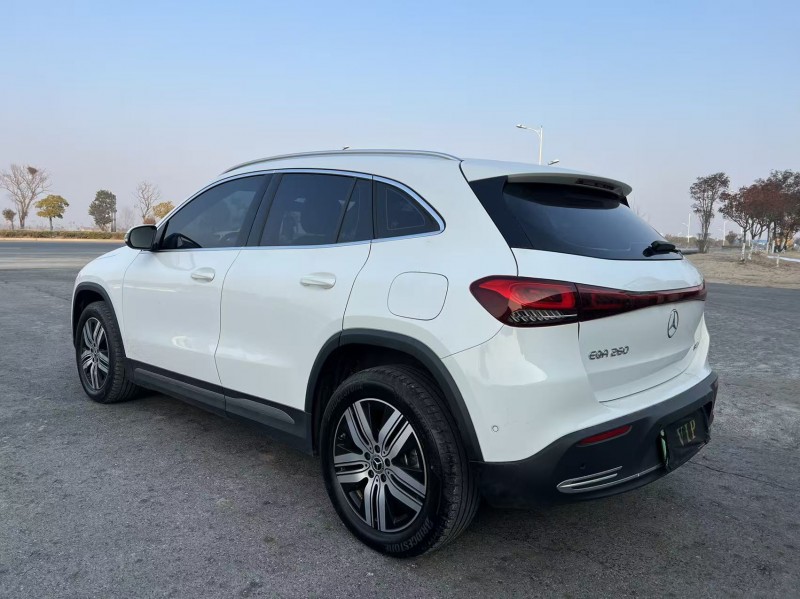 盐城24年奔驰EQA8