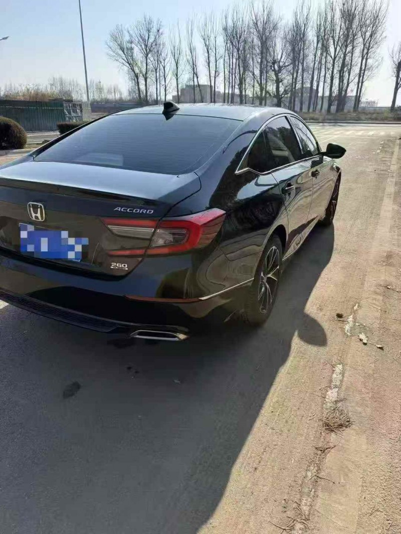 赤峰23年本田雅阁6