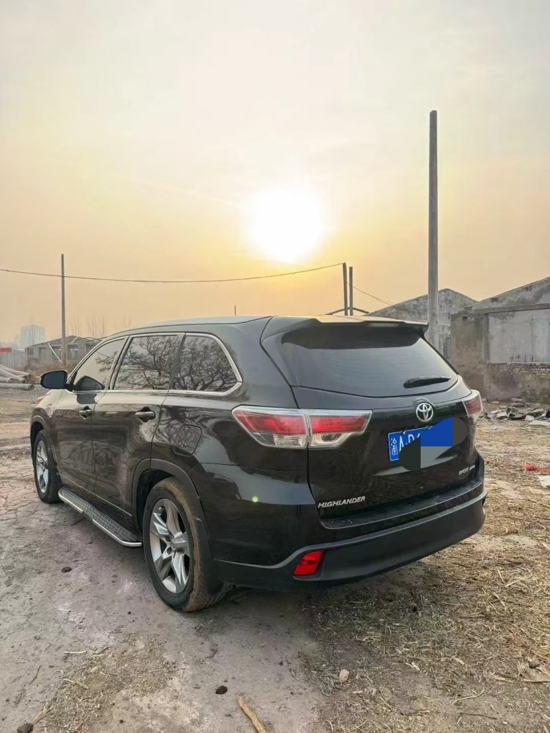 鹤壁16年丰田汉兰达6