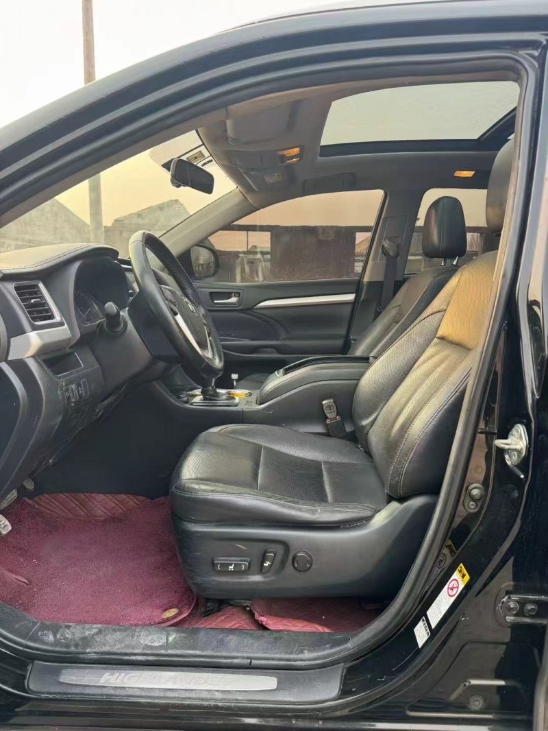 鹤壁16年丰田汉兰达9