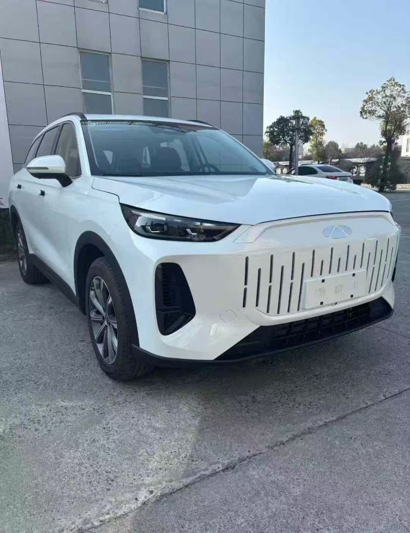 襄阳26年奇瑞风云2