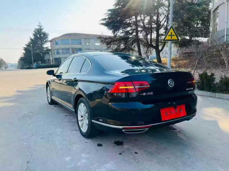 枣庄18年大众迈腾8