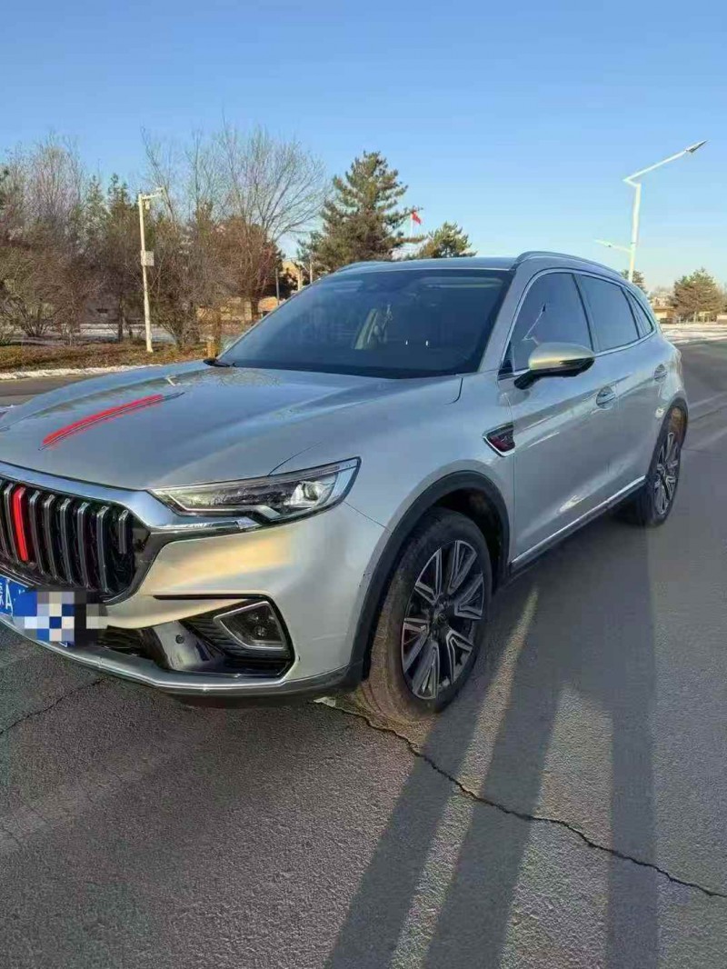 赤峰21年红旗HS52