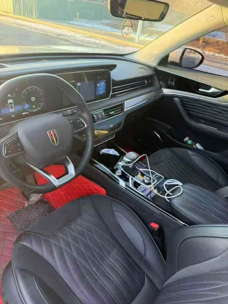 赤峰21年红旗HS56