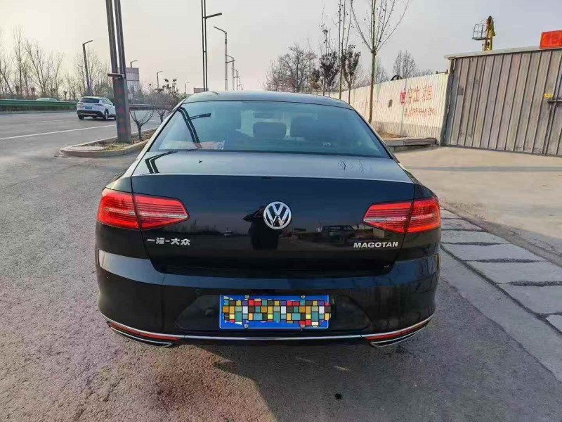 榆林17年大众迈腾8
