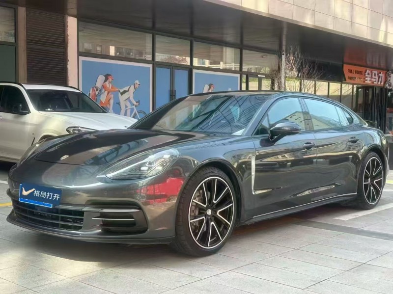 深圳18年保时捷帕拉梅拉2