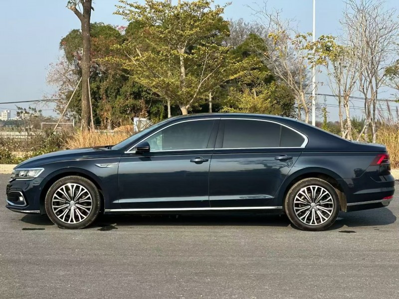 东莞24年大众辉昂3