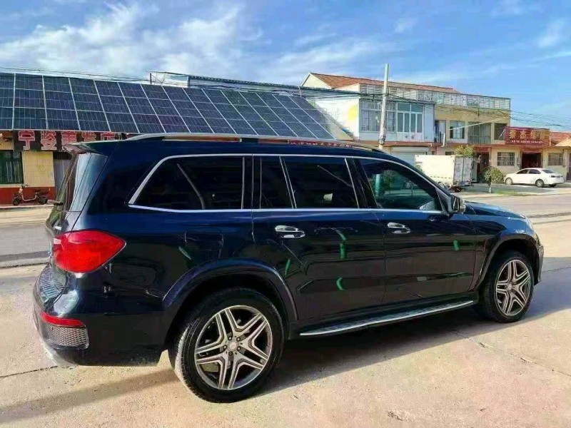 枣庄16年奔驰GL8