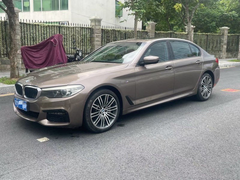 深圳19年宝马5系3