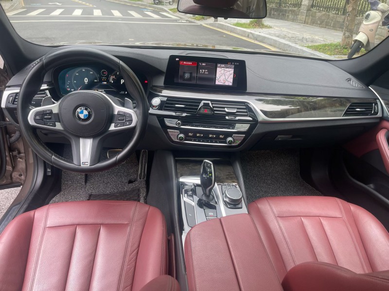 深圳19年宝马5系5