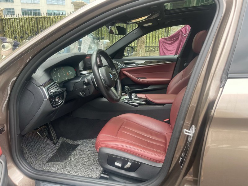 深圳19年宝马5系6